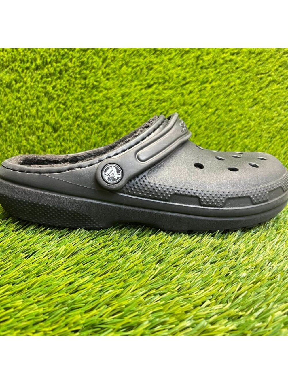 Crocs‎ Classic Lined Womens Size 9 Black Beach Walking Outdoor Clogs Sandals